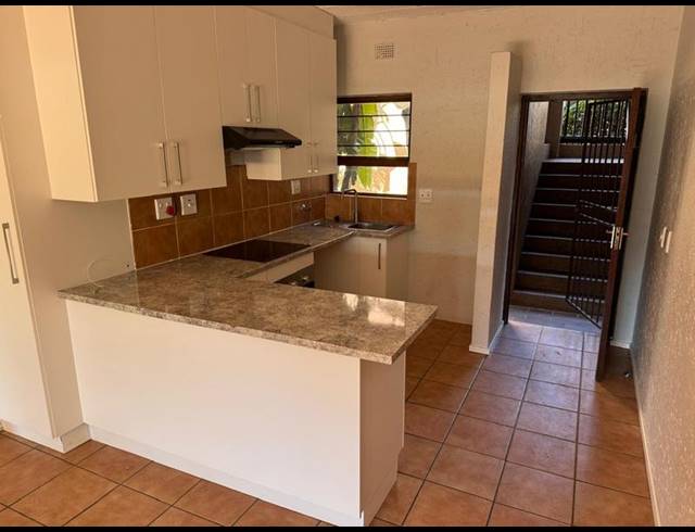 2 BEDROOM APARTMENT FOR SALE IN MAGALIESSIG